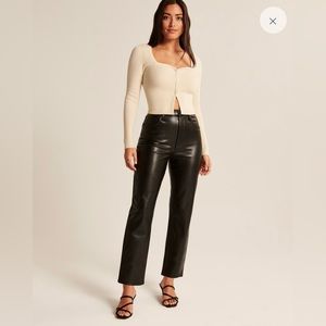 Abercrombie & Fitch | Curve Love Vegan Leather Ankle Straight Pant